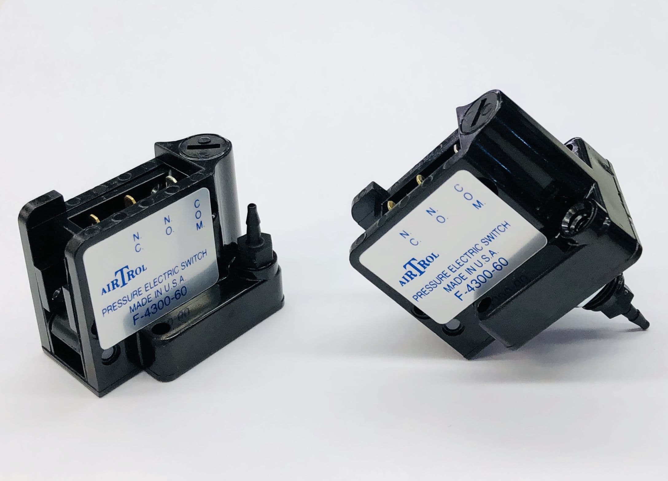 F-4300 Series Low Deadband Pressure Switch