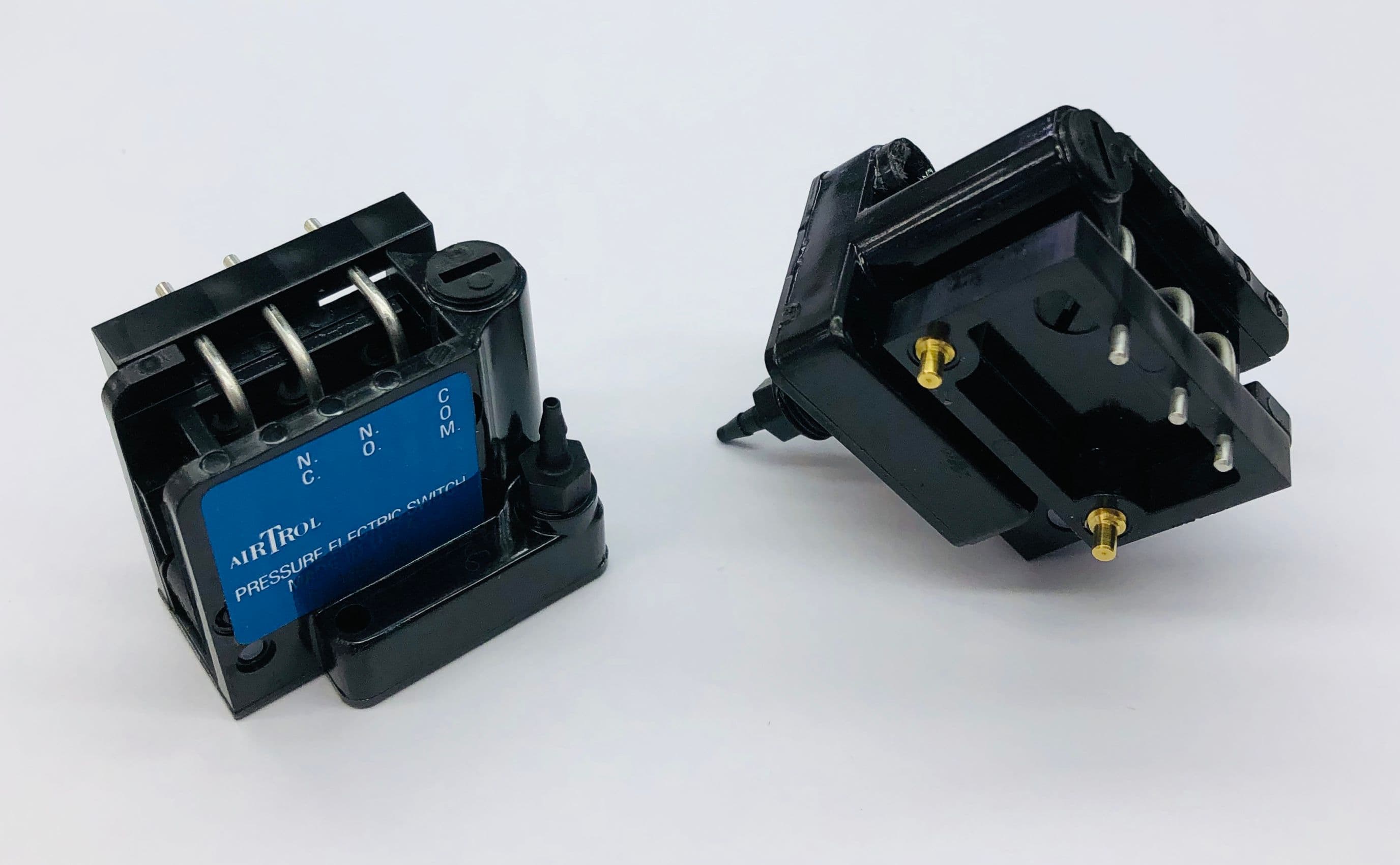 F-4400 Series PC Board Mount Pressure Switch